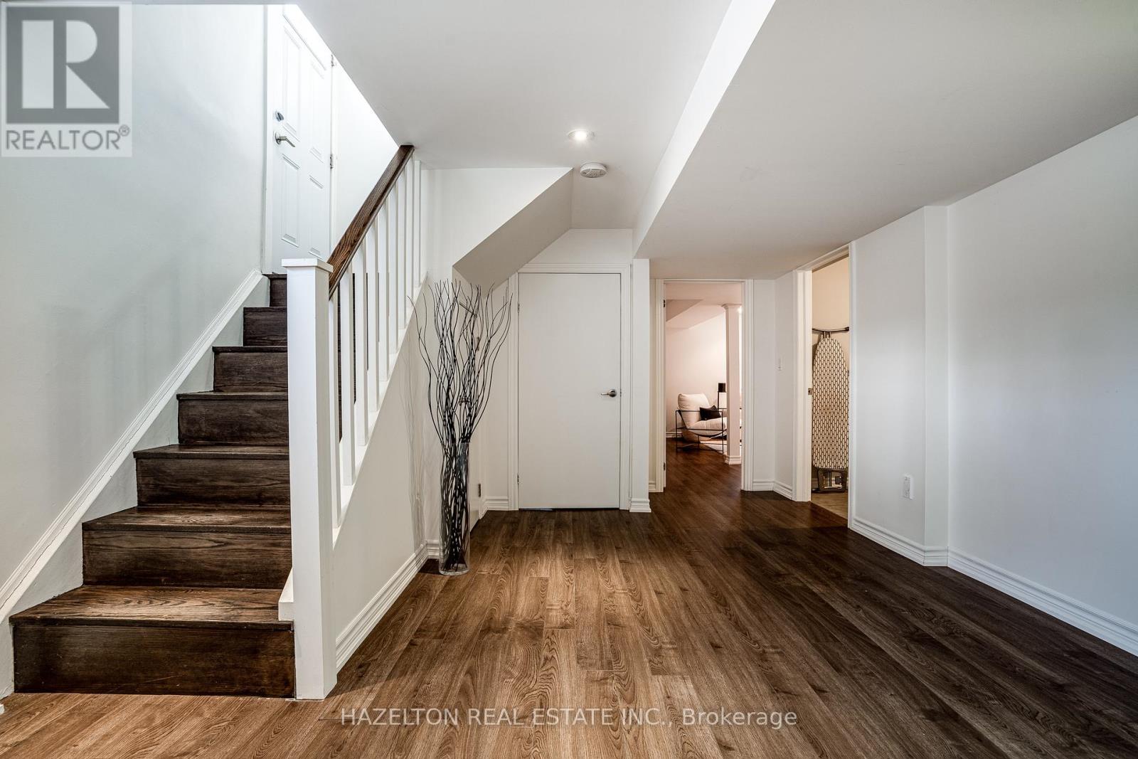 1171 Tisdale Street, Oakville, Ontario  L6L 2S9 - Photo 19 - W12276426