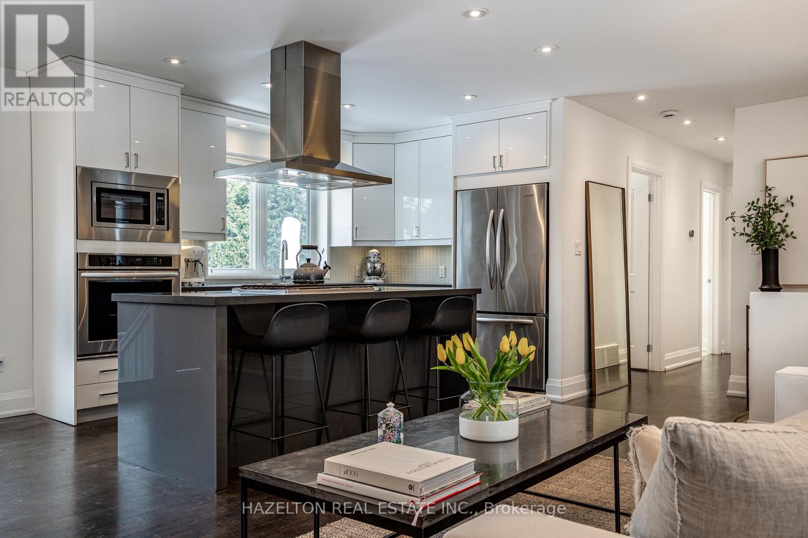 1171 Tisdale Street, Oakville, Ontario  L6L 2S9 - Photo 9 - W12276426