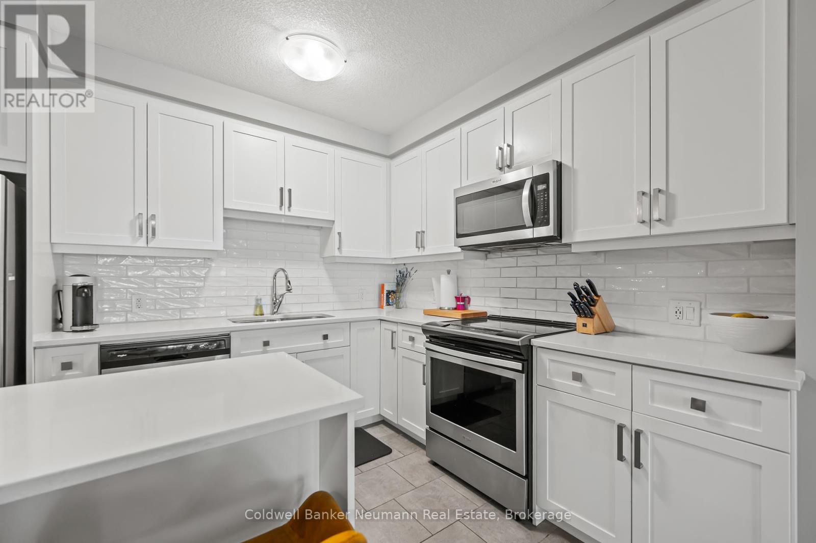 612 - 73 Arthur Street, Guelph, Ontario  N1E 0S6 - Photo 10 - X12278809