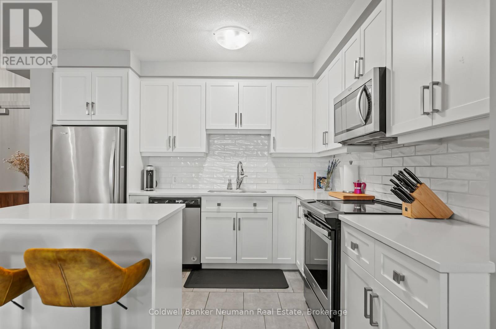 612 - 73 Arthur Street, Guelph, Ontario  N1E 0S6 - Photo 9 - X12278809