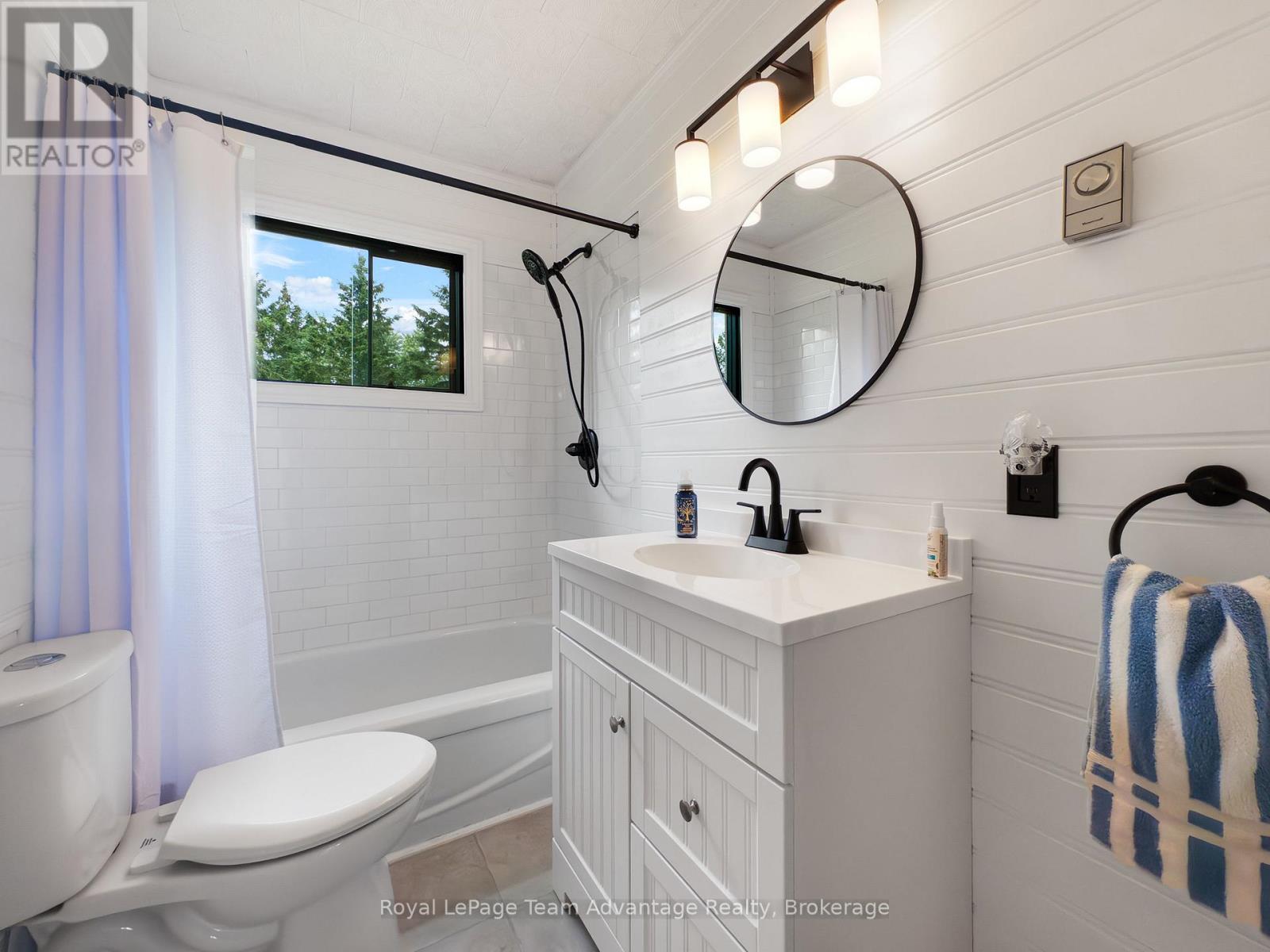35 Marlyn Drive, Seguin, Ontario  P0C 1J0 - Photo 25 - X12278830