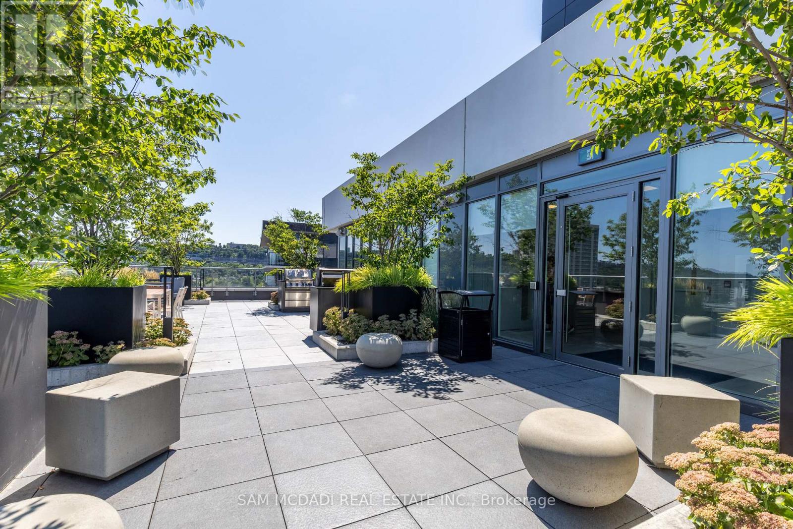 417 - 212 King William Street, Hamilton, Ontario  L8R 0A7 - Photo 4 - X12278619