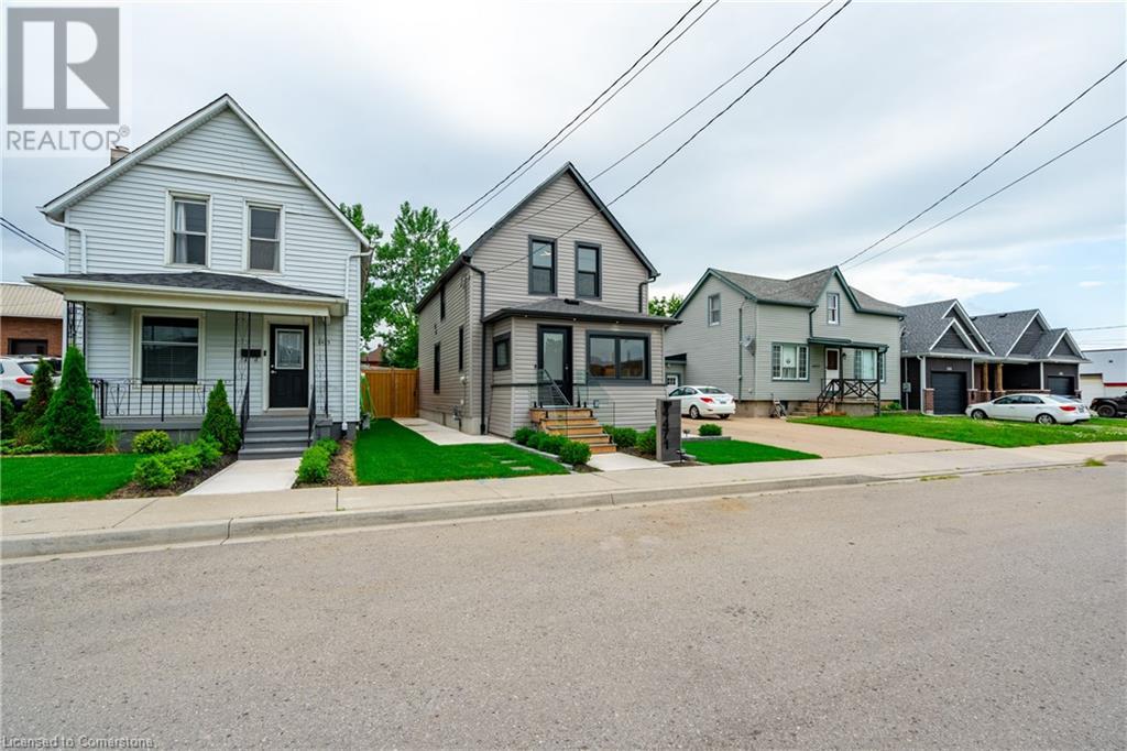4471 First Avenue, Niagara Falls, Ontario  L2E 4G1 - Photo 2 - 40750058