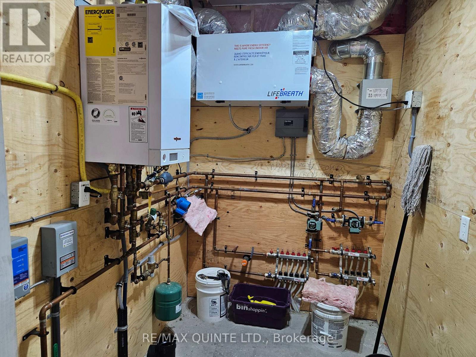 7 Clarke Road, Prince Edward County, Ontario  K0K 2T0 - Photo 37 - X12242131