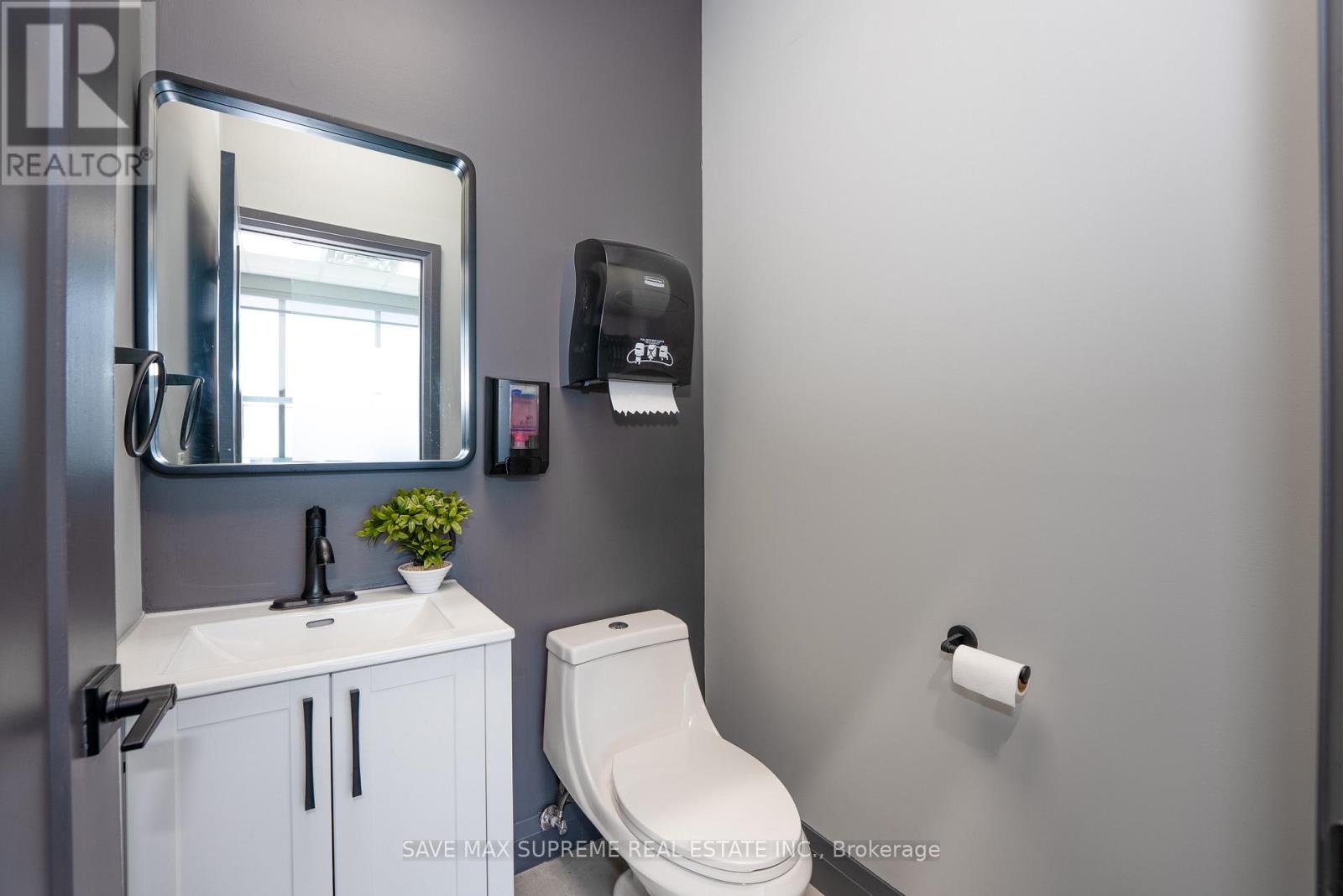 G218 - 450 Hespeler Road, Cambridge, Ontario  N1R 0C9 - Photo 31 - X12238693