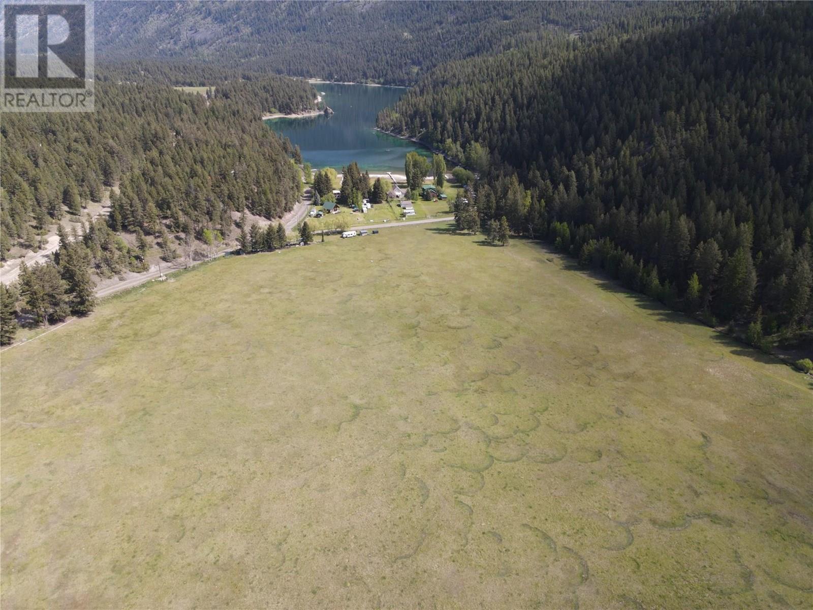 5888 Lazy Lake Road, Wasa, British Columbia  V0B 2K0 - Photo 1 - 10347068
