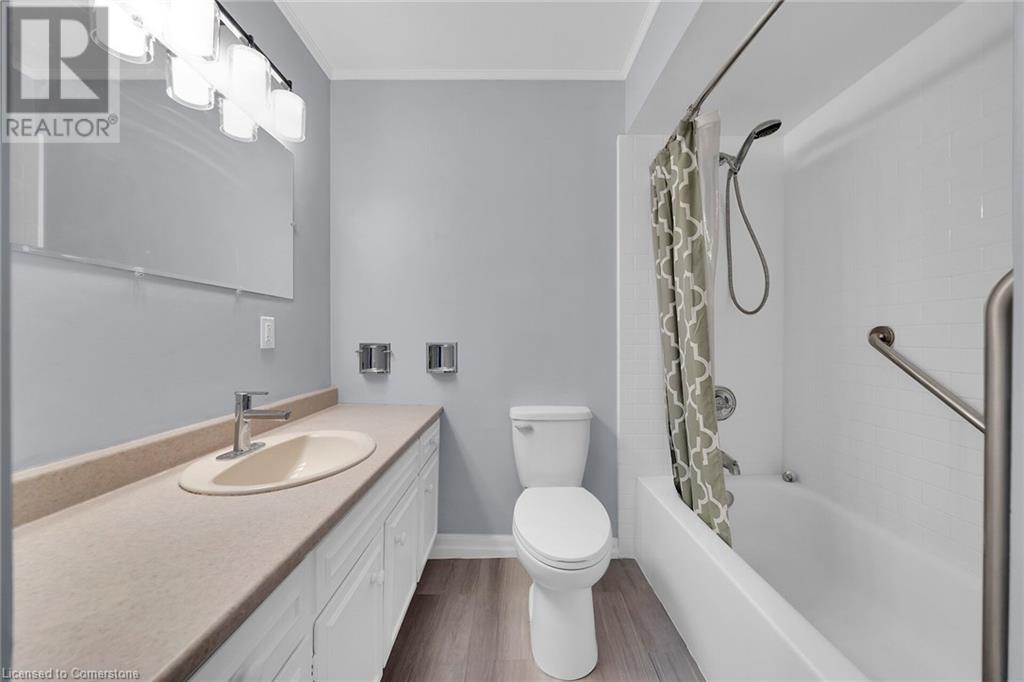 451 Woodview Road Unit# 4, Burlington, Ontario  L7N 2Z9 - Photo 23 - 40749928