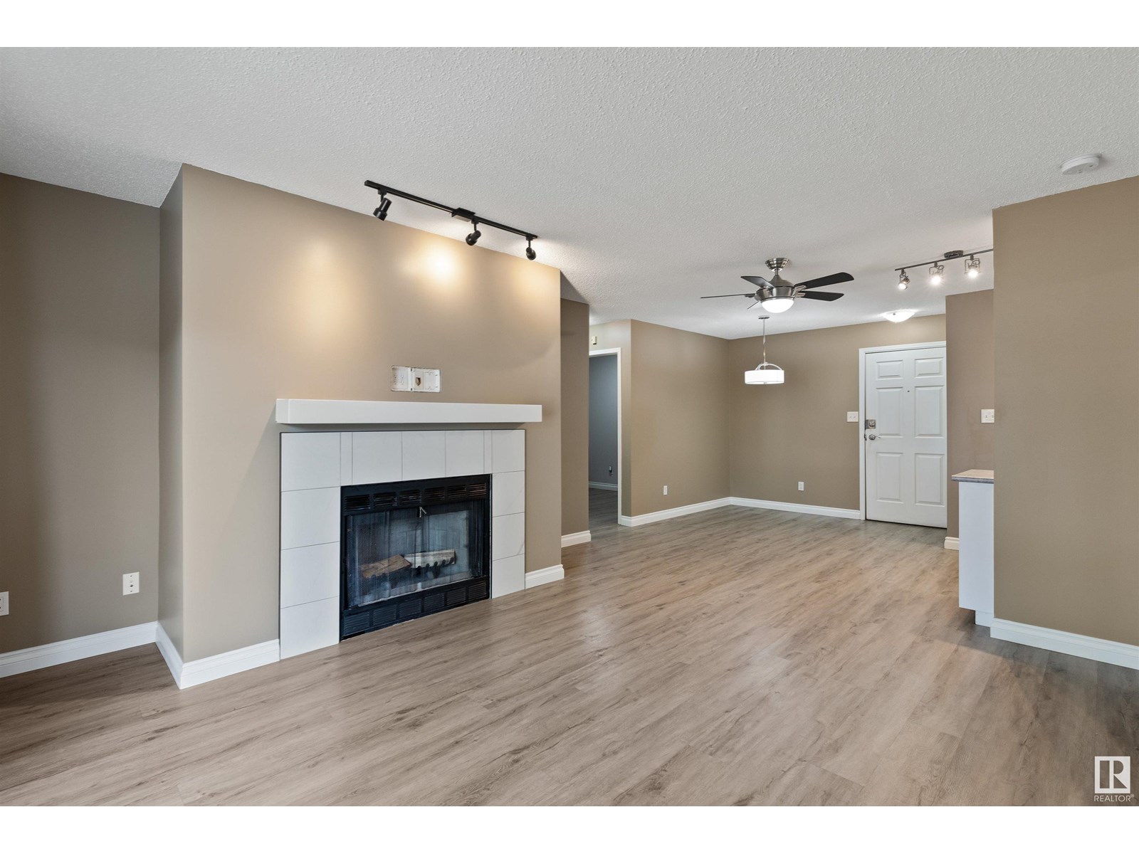 #206 9010 106 Av Nw, Edmonton, Alberta  T5H 4K3 - Photo 10 - E4446773