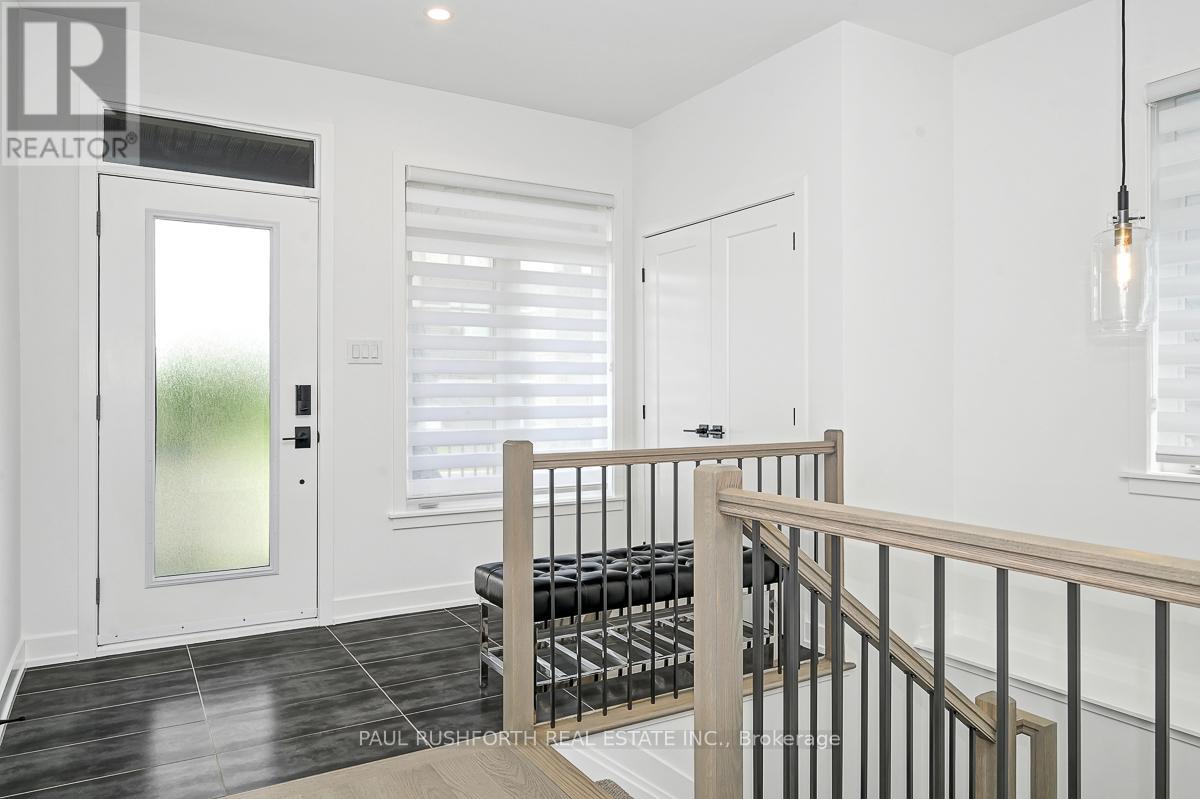 Property at 568 KNOTRIDGE STREET image 3