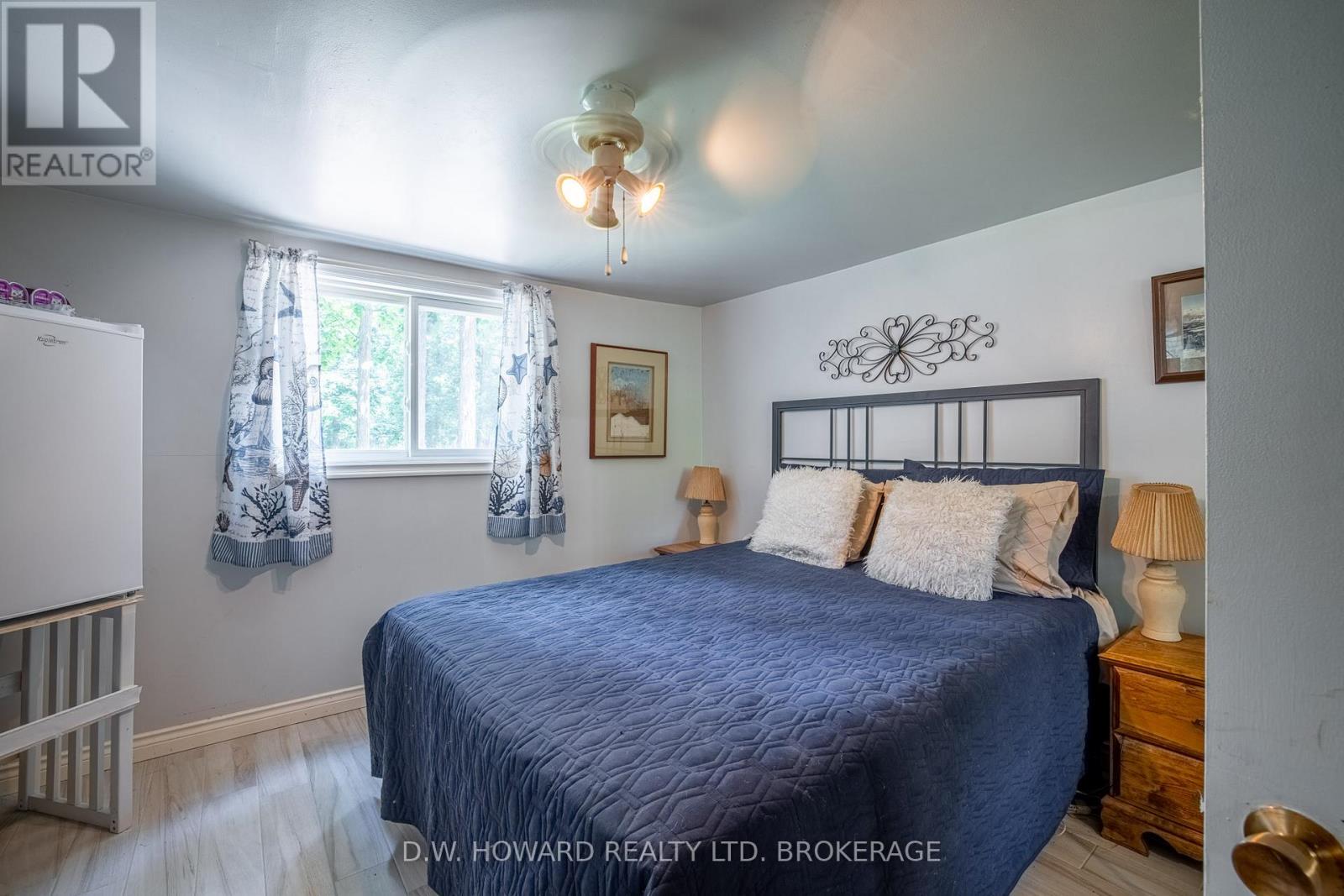 3249 Maple Avenue, Fort Erie (Ridgeway), Ontario  L0S 1N0 - Photo 11 - X12278867