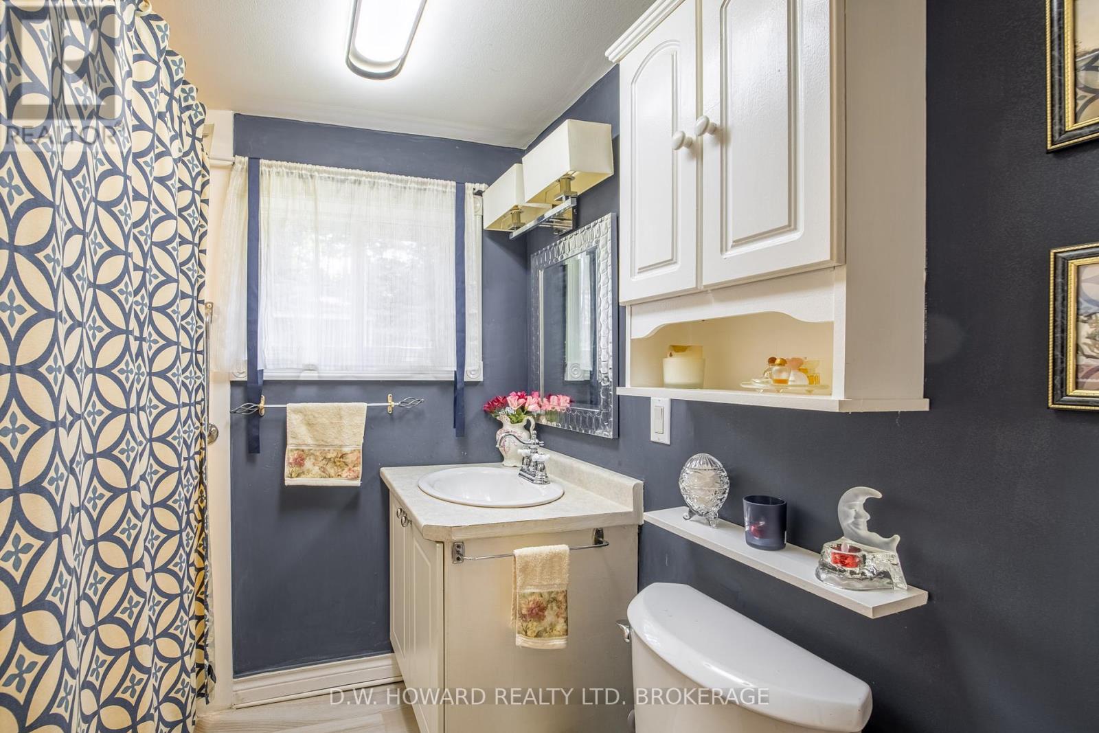 3249 Maple Avenue, Fort Erie (Ridgeway), Ontario  L0S 1N0 - Photo 13 - X12278867