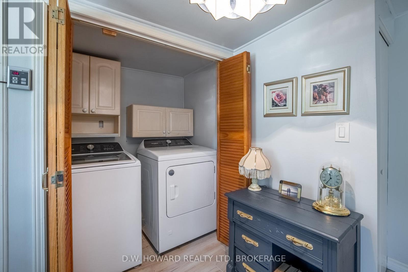 3249 Maple Avenue, Fort Erie (Ridgeway), Ontario  L0S 1N0 - Photo 14 - X12278867