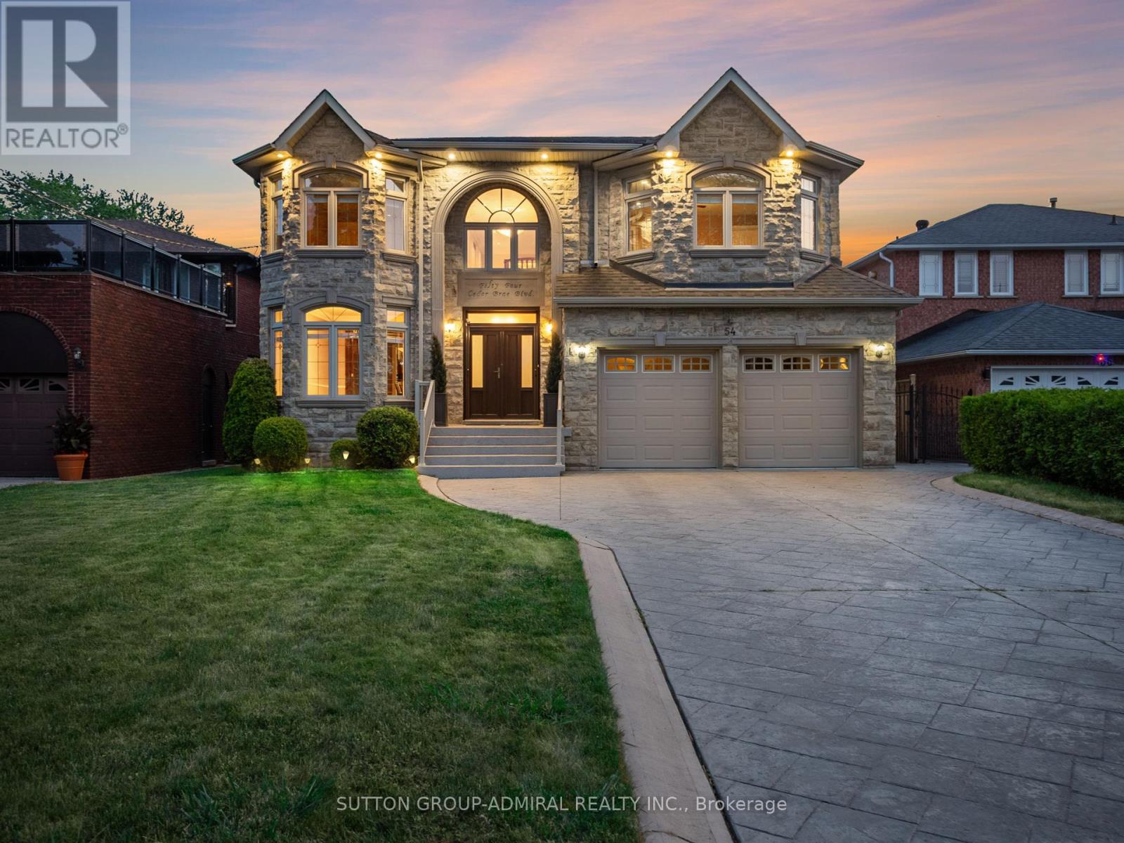 Property at 54 CEDAR BRAE BOULEVARD image 1