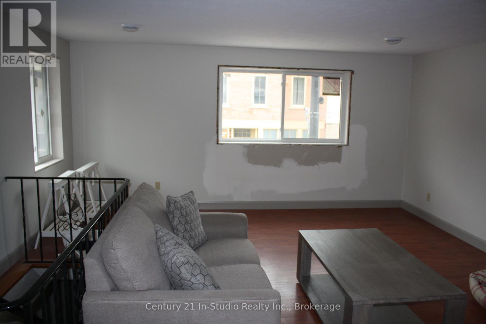 Unit B - 413 Queen Street S, Arran-Elderslie, Ontario  N0G 2N0 - Photo 7 - X12254512