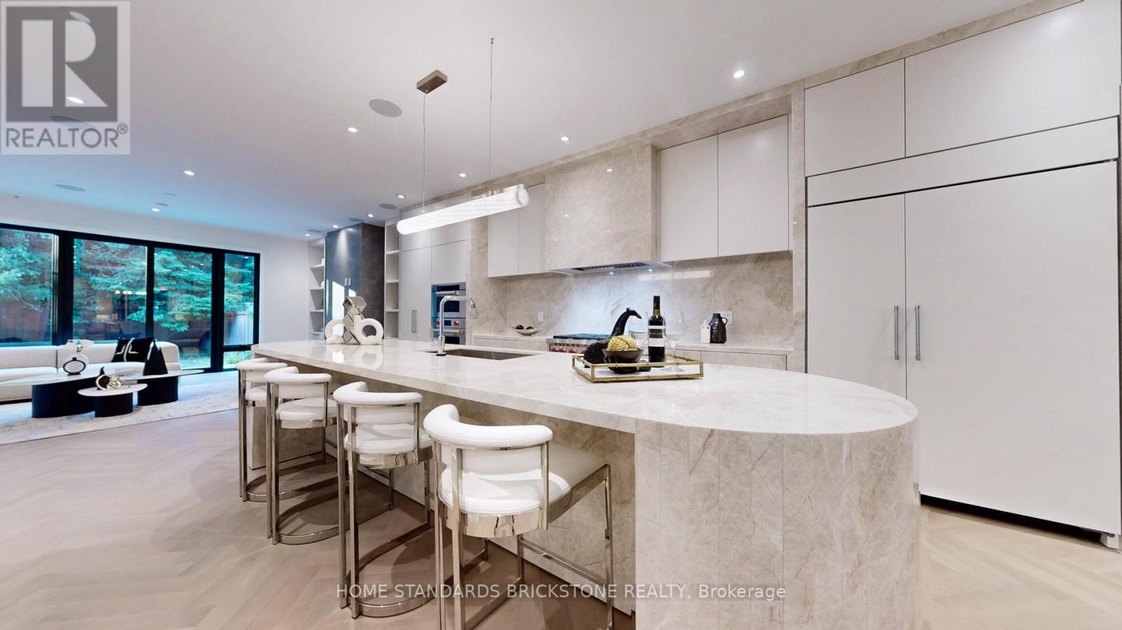 38 Elgin Avenue, Toronto, Ontario  M5R 1G6 - Photo 16 - C12278824