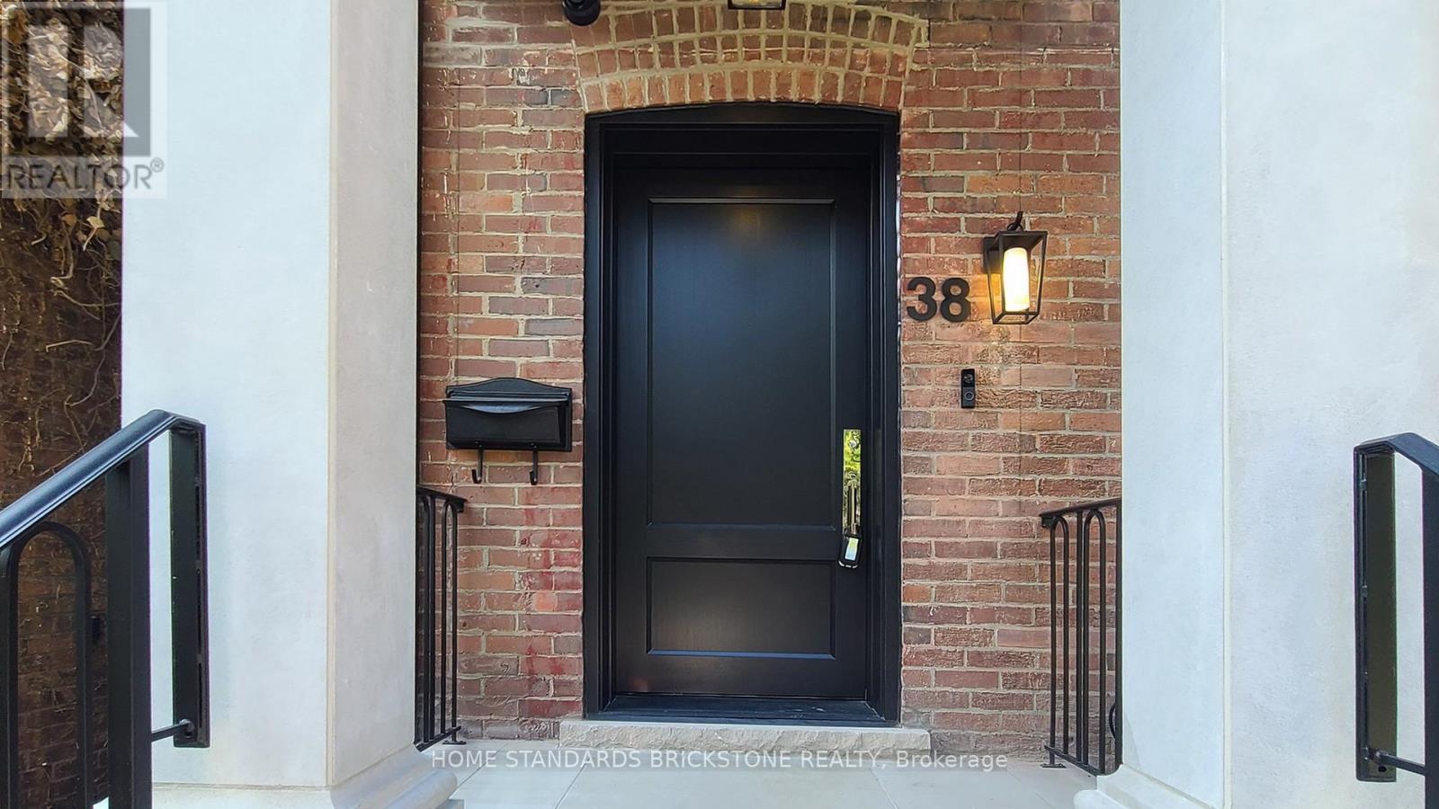 Property at 38 ELGIN AVENUE image 2