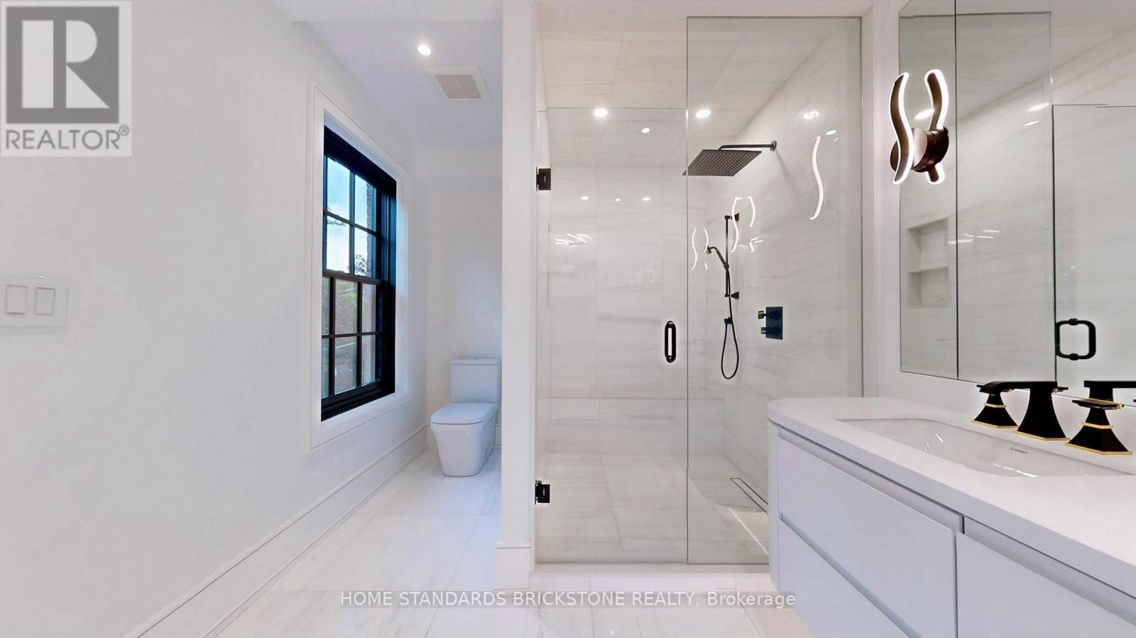 38 Elgin Avenue, Toronto, Ontario  M5R 1G6 - Photo 32 - C12278824