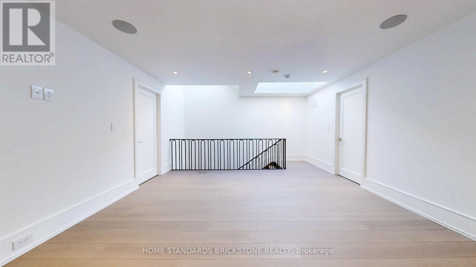 38 Elgin Avenue, Toronto, Ontario  M5R 1G6 - Photo 40 - C12278824