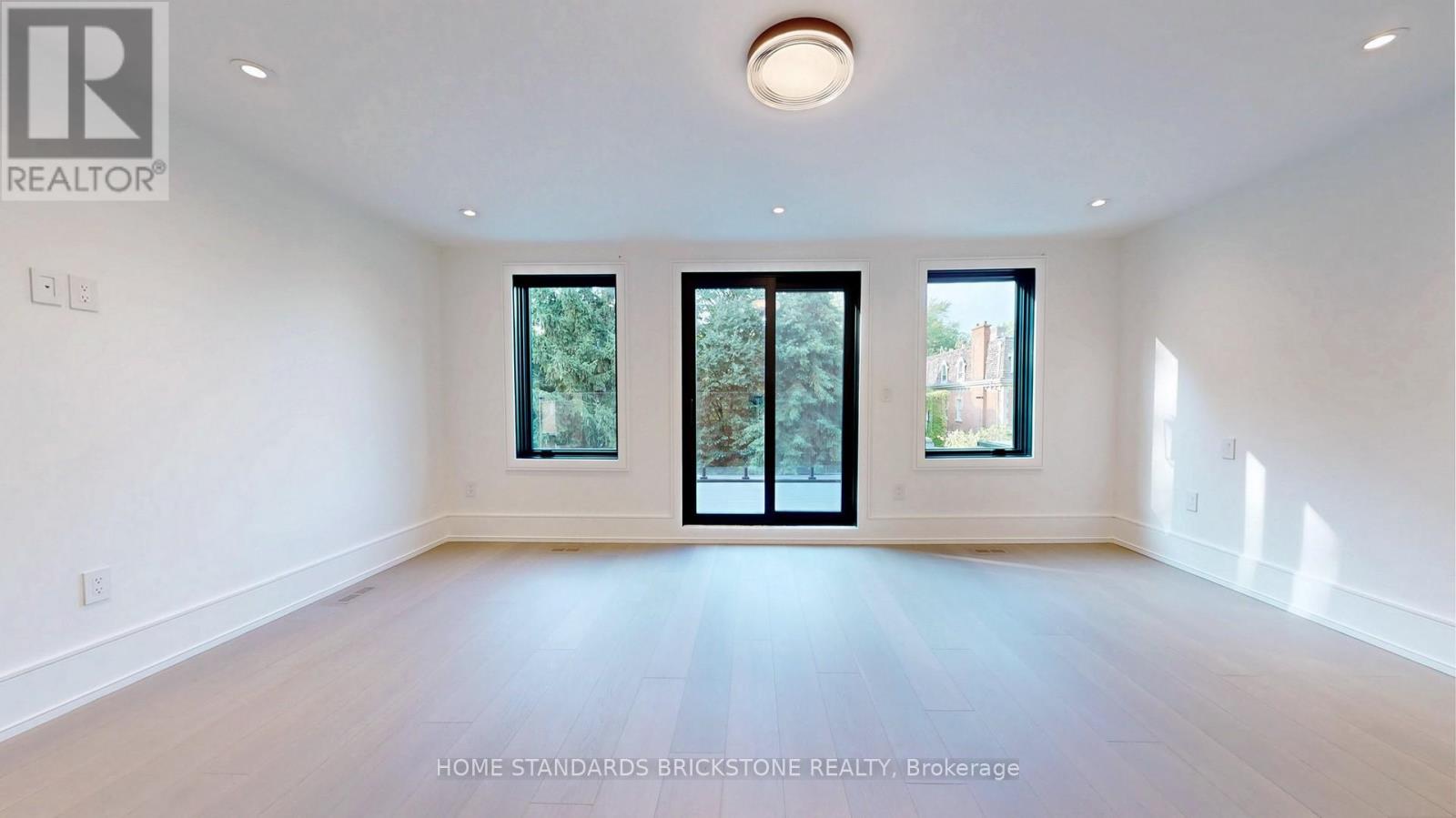 38 Elgin Avenue, Toronto, Ontario  M5R 1G6 - Photo 41 - C12278824