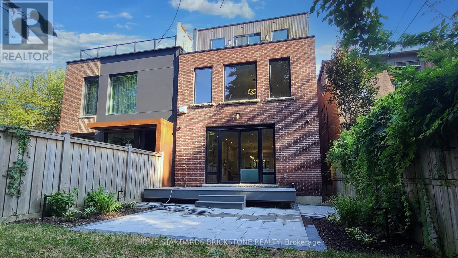 38 Elgin Avenue, Toronto, Ontario  M5R 1G6 - Photo 49 - C12278824