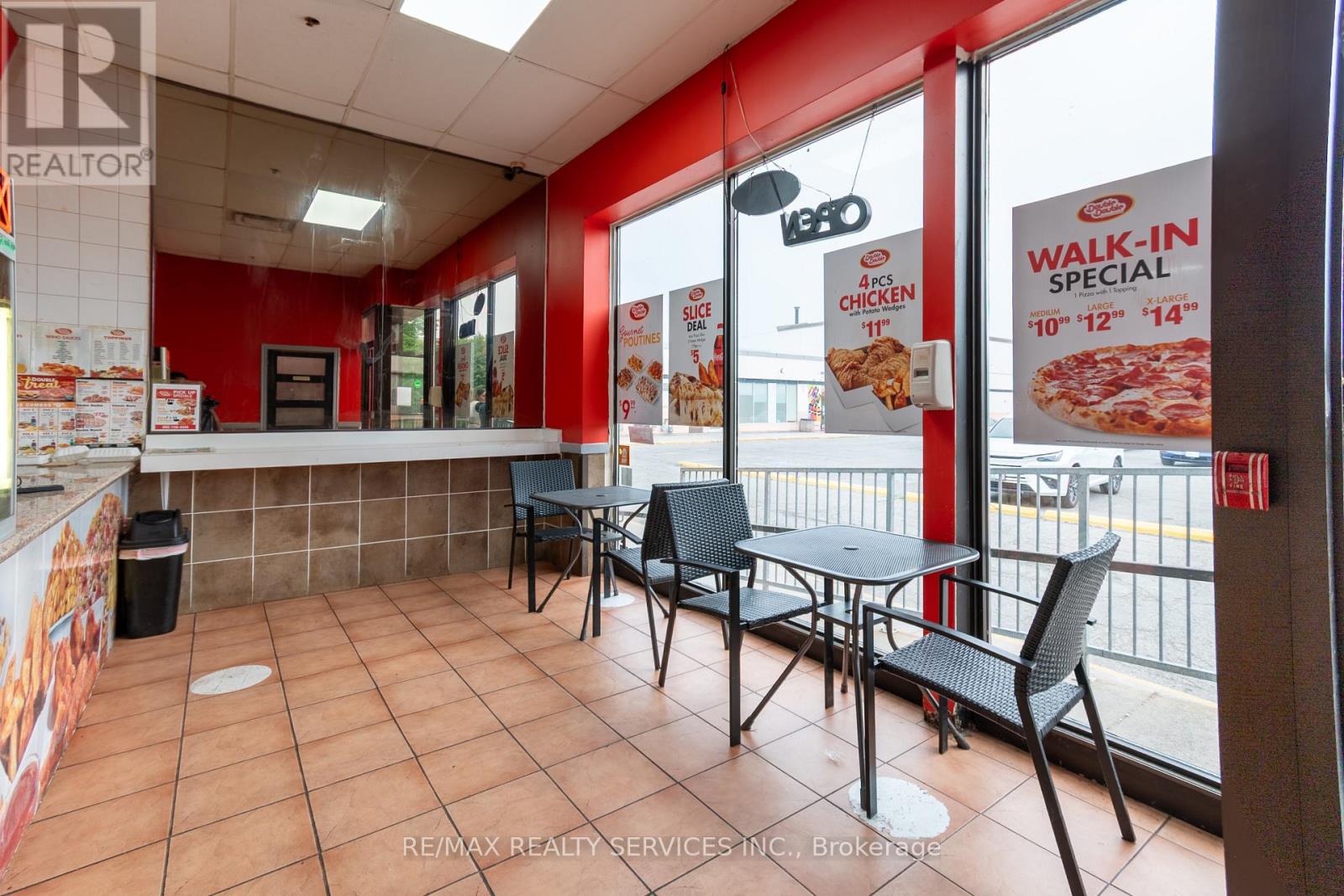 200 John Street W, Oshawa, Ontario  L1J 2B4 - Photo 3 - E12278693