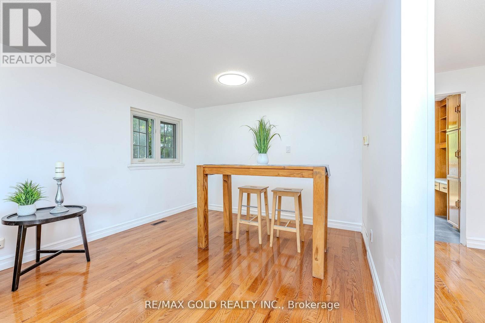 37 Boundy Crescent, Toronto, Ontario  M1W 2E3 - Photo 12 - E12278696