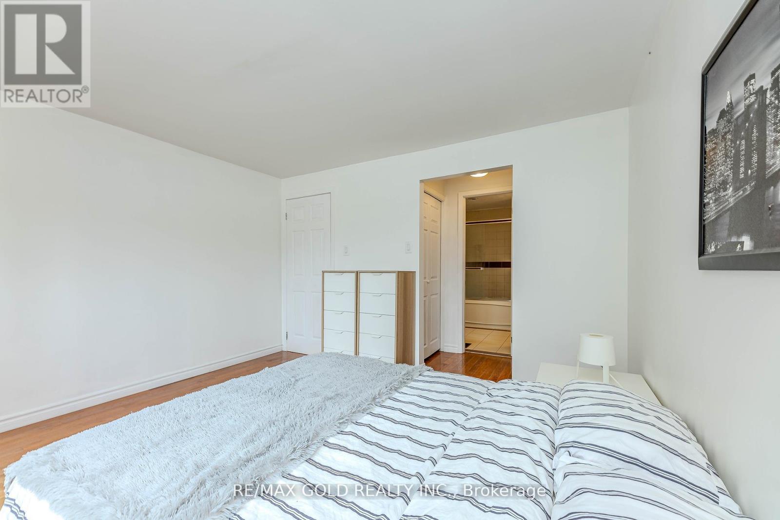 37 Boundy Crescent, Toronto, Ontario  M1W 2E3 - Photo 18 - E12278696