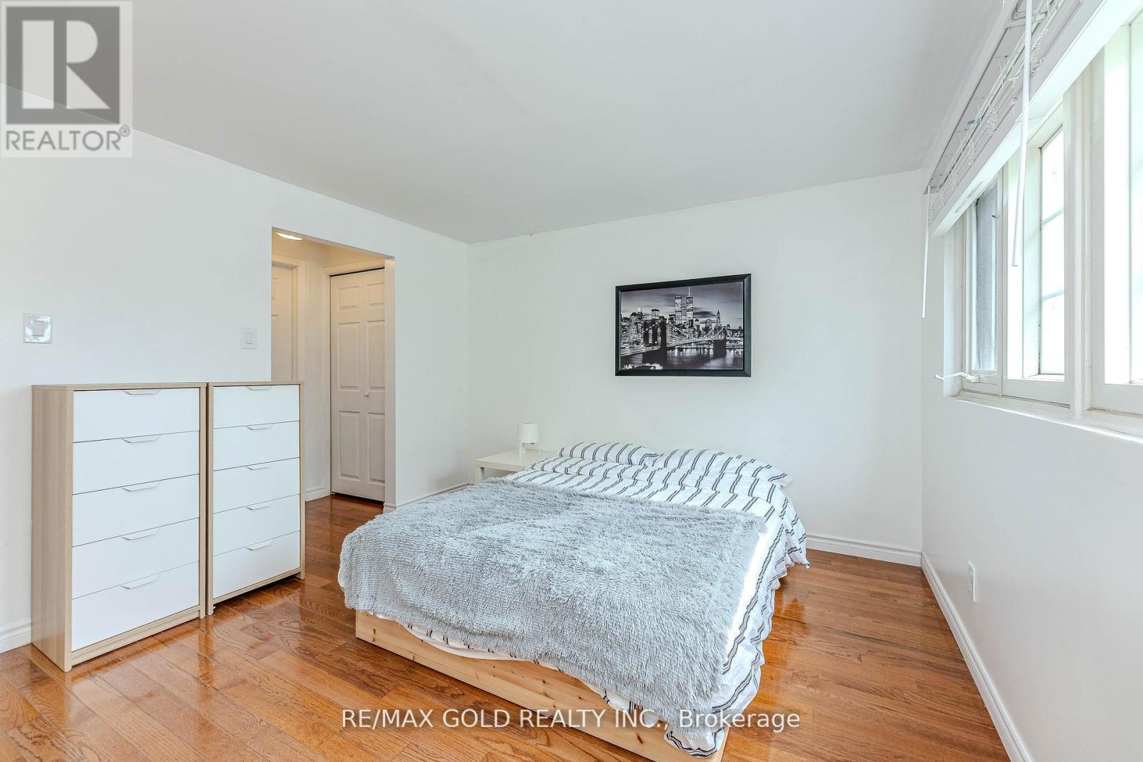 37 Boundy Crescent, Toronto, Ontario  M1W 2E3 - Photo 19 - E12278696