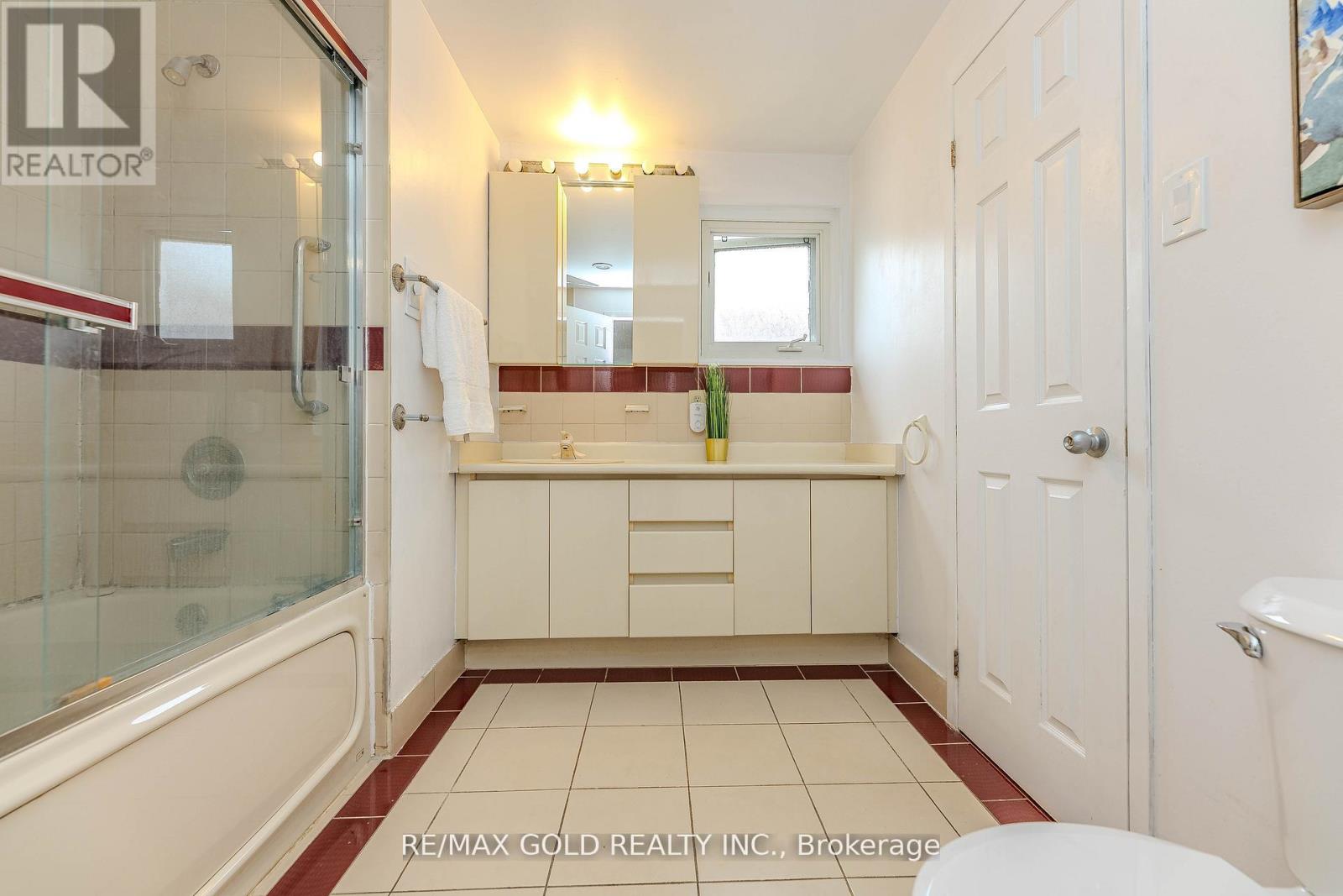 37 Boundy Crescent, Toronto, Ontario  M1W 2E3 - Photo 21 - E12278696