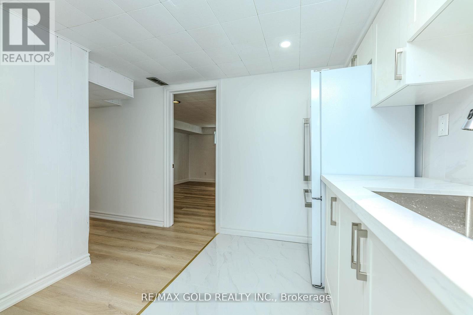 37 Boundy Crescent, Toronto, Ontario  M1W 2E3 - Photo 33 - E12278696