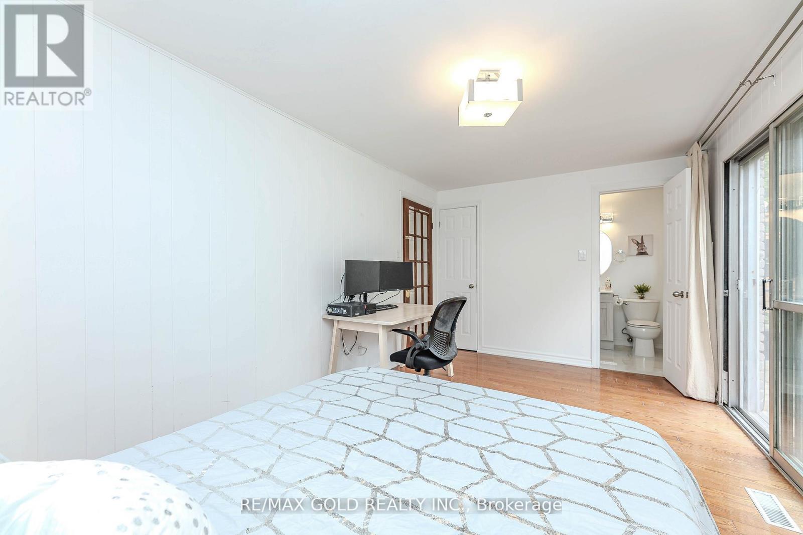 37 Boundy Crescent, Toronto, Ontario  M1W 2E3 - Photo 7 - E12278696