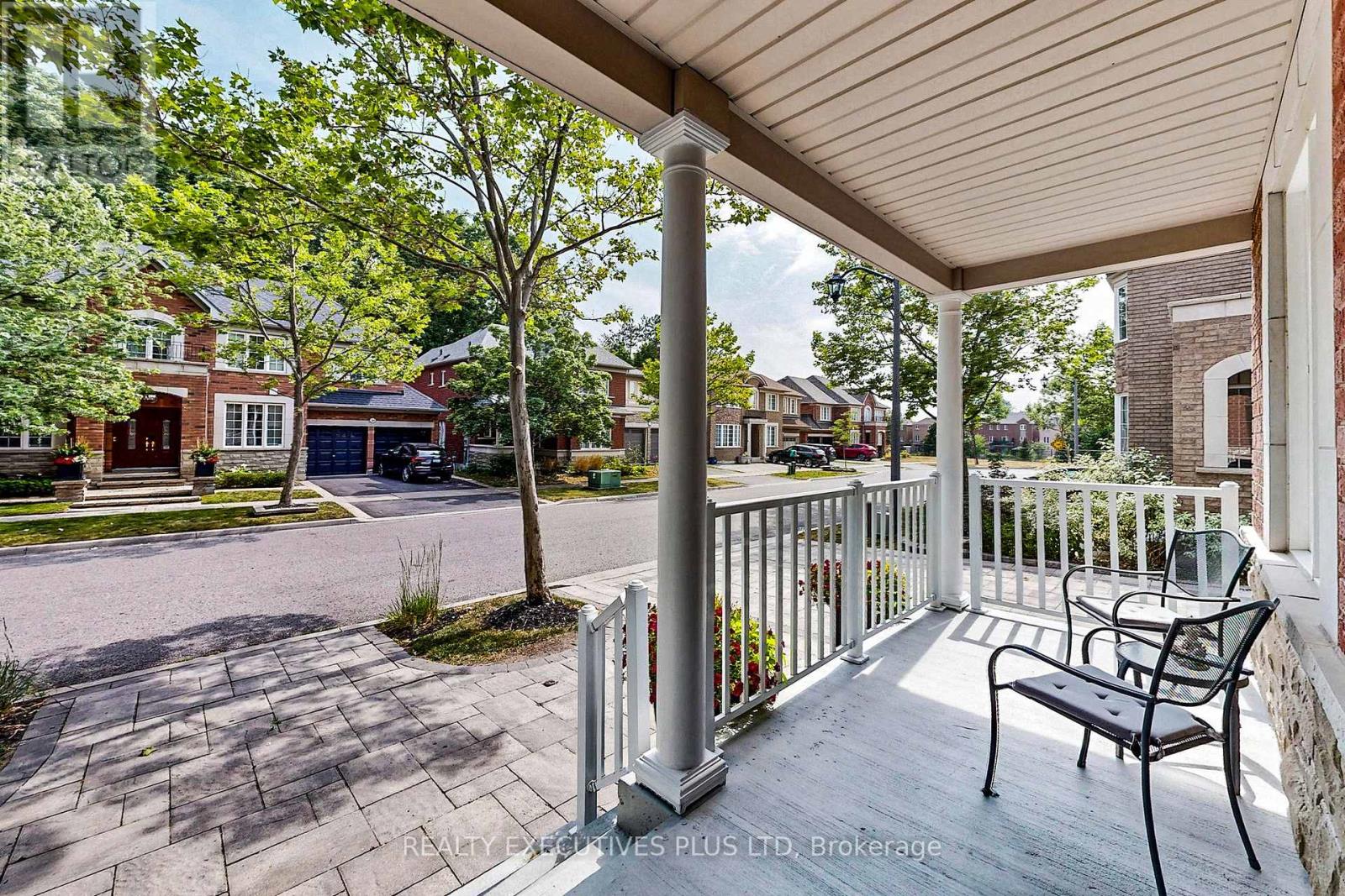 Property at 29 WESTON CRESCENT image 5