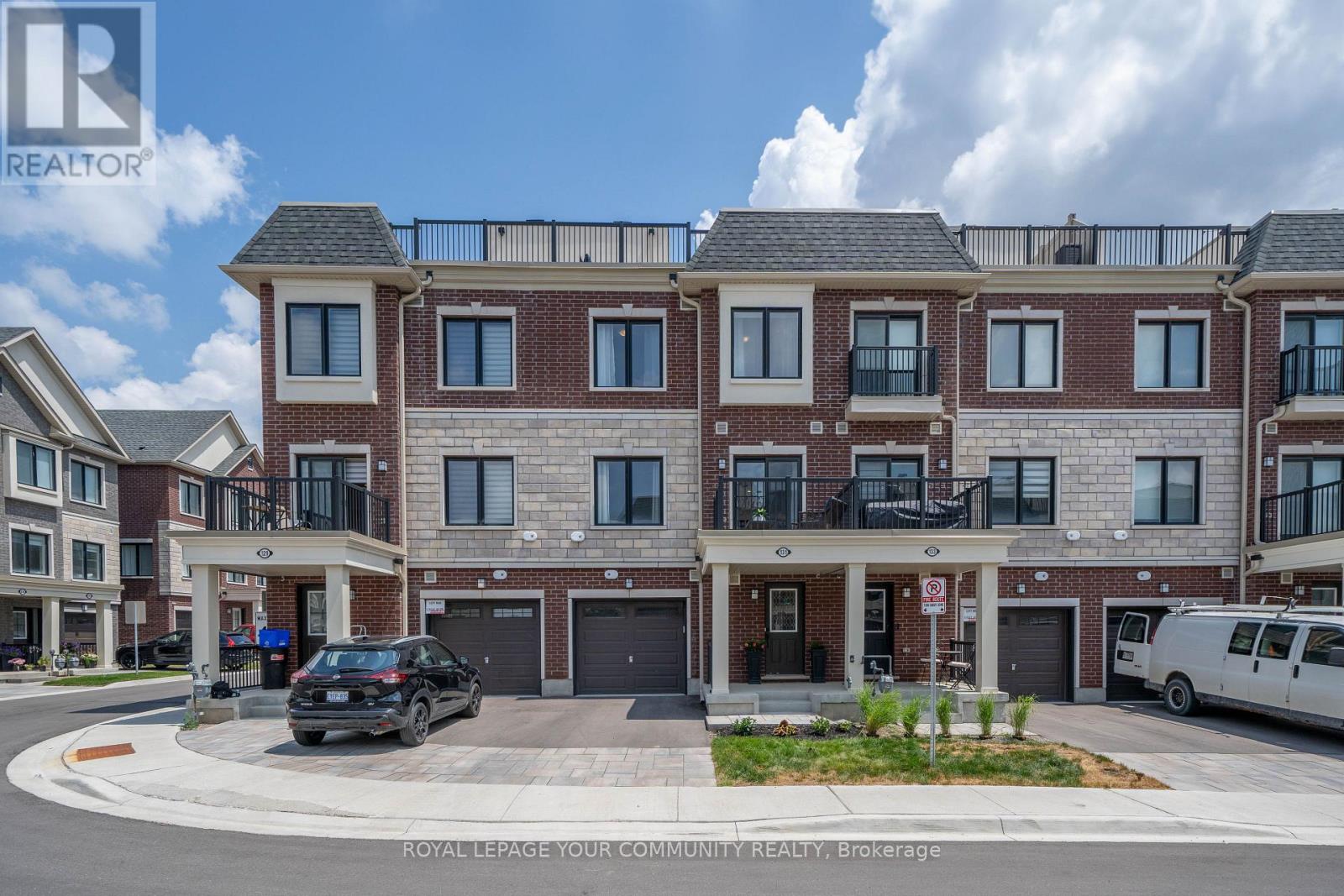 Property at 131 COVINGTON CRESCENT image 3