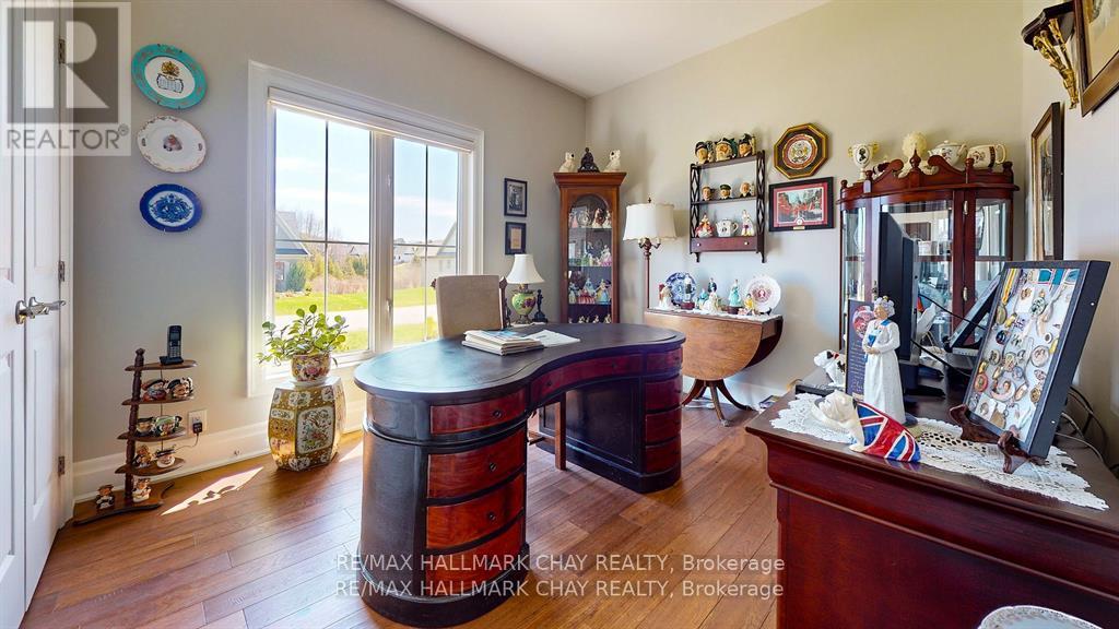 14 Georgian Grande Drive, Oro-Medonte, Ontario  L0K 1E0 - Photo 17 - S12278823