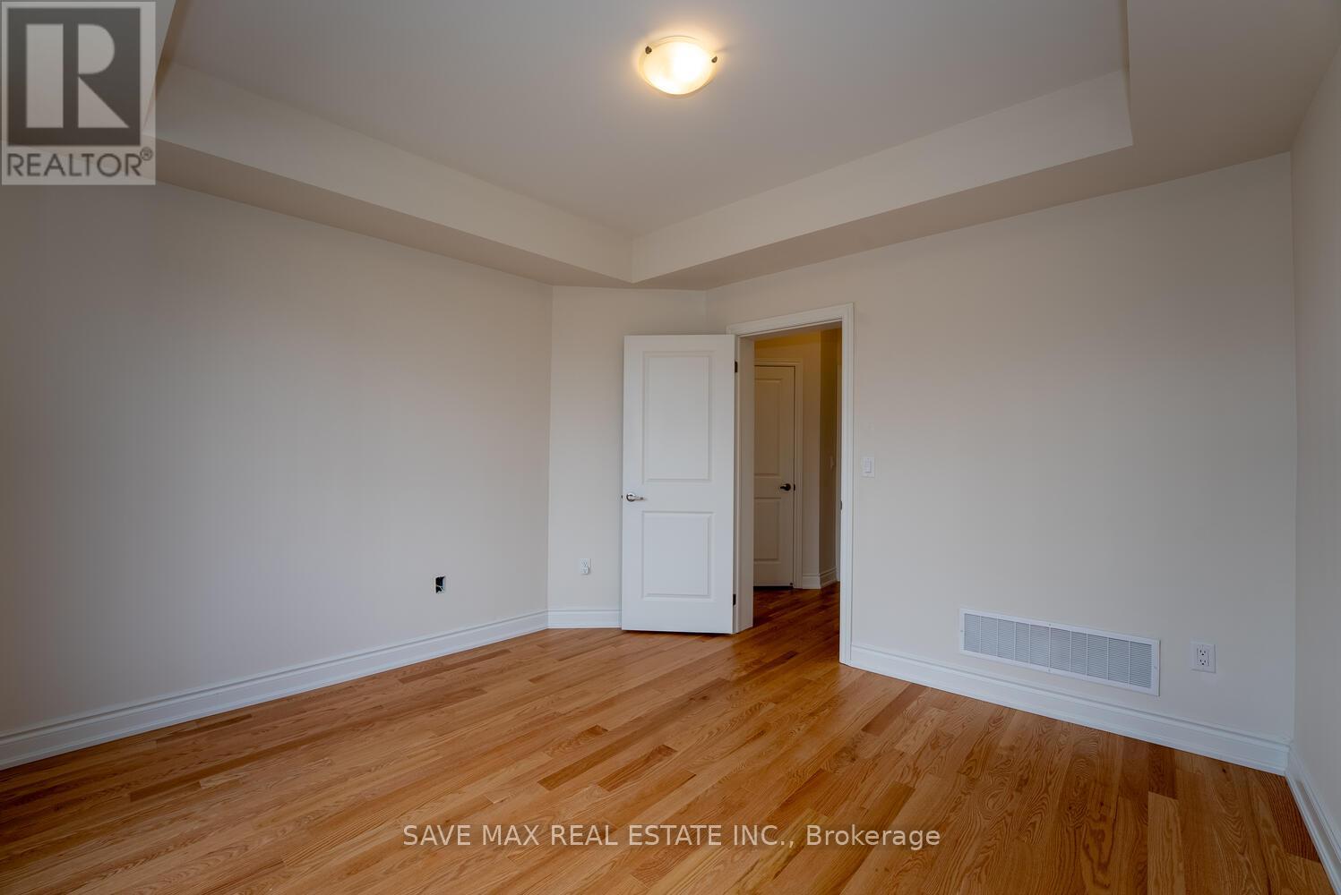 2 - 3299 Sixth Line, Oakville, Ontario  L6H 0Z5 - Photo 22 - W12278724
