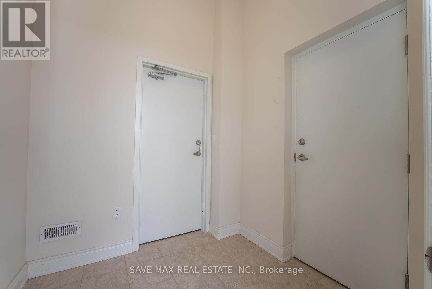 2 - 3299 Sixth Line, Oakville, Ontario  L6H 0Z5 - Photo 6 - W12278724