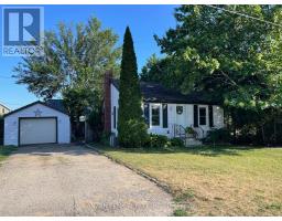 8 GEORGE STREET, Norfolk, Ontario