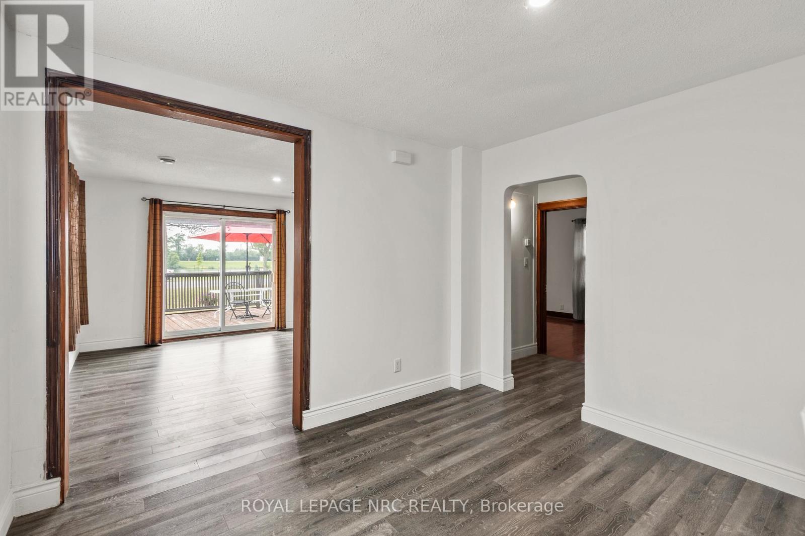 40 Kingsway, Welland, Ontario  L3B 3N8 - Photo 14 - X12278755