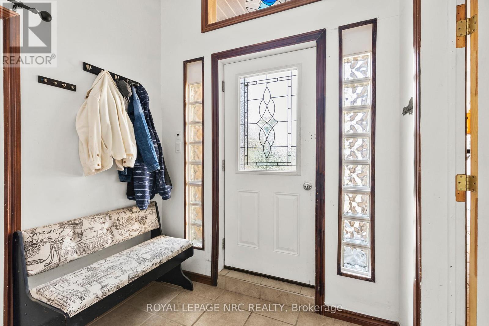 Property at 40 KINGSWAY image 5