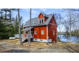 1038 STONEHENGE LANE, Highlands East, Ontario