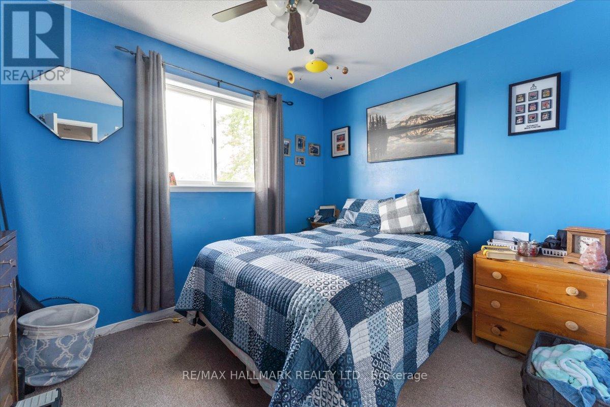 10 Woodland Drive, Welland, Ontario  L3C 7C9 - Photo 12 - X12278807