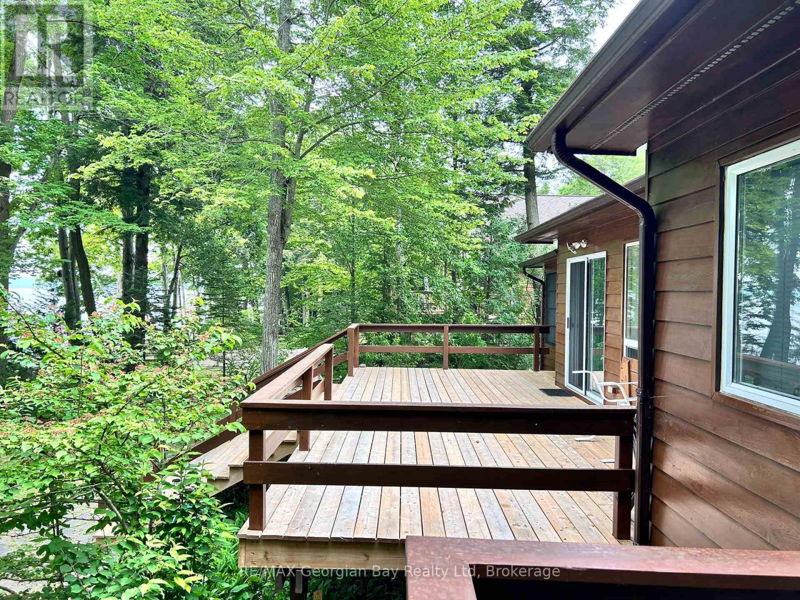 127 Kchi Sin Miikan Road, Christian Island 30, Ontario  L9M 0A9 - Photo 25 - S12278997
