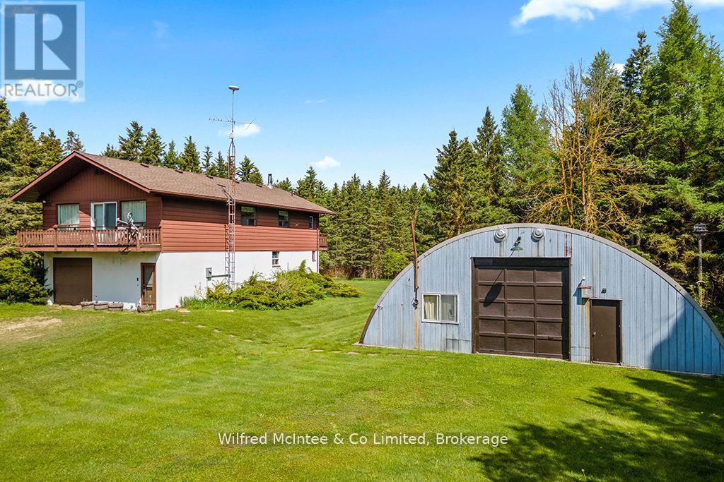 8446 Line 12, Wellington North, Ontario  N0G 1N0 - Photo 20 - X12278964