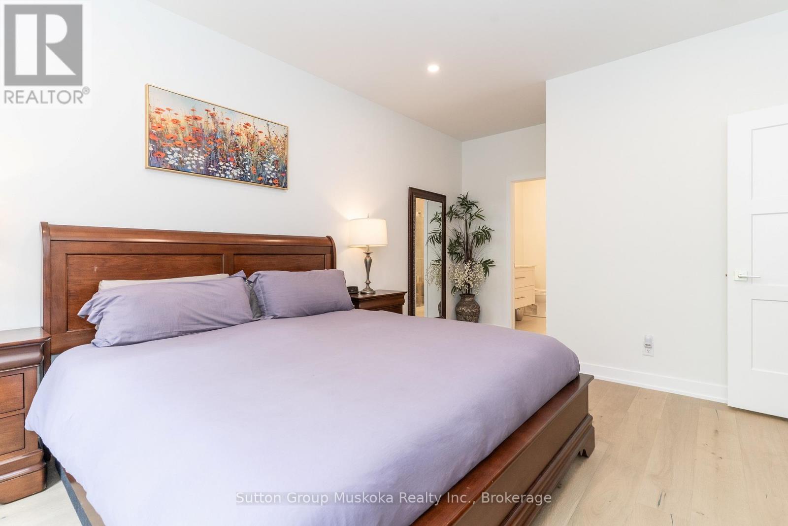 9 Jack Street, Huntsville (Chaffey), Ontario  P1H 0G4 - Photo 12 - X12278989