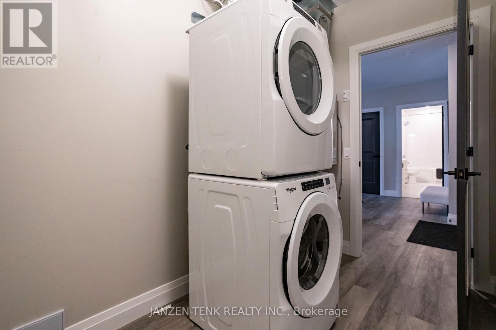 405 - 555 Teeple Terrace, London South, Ontario  N6K 0L6 - Photo 11 - X12279058