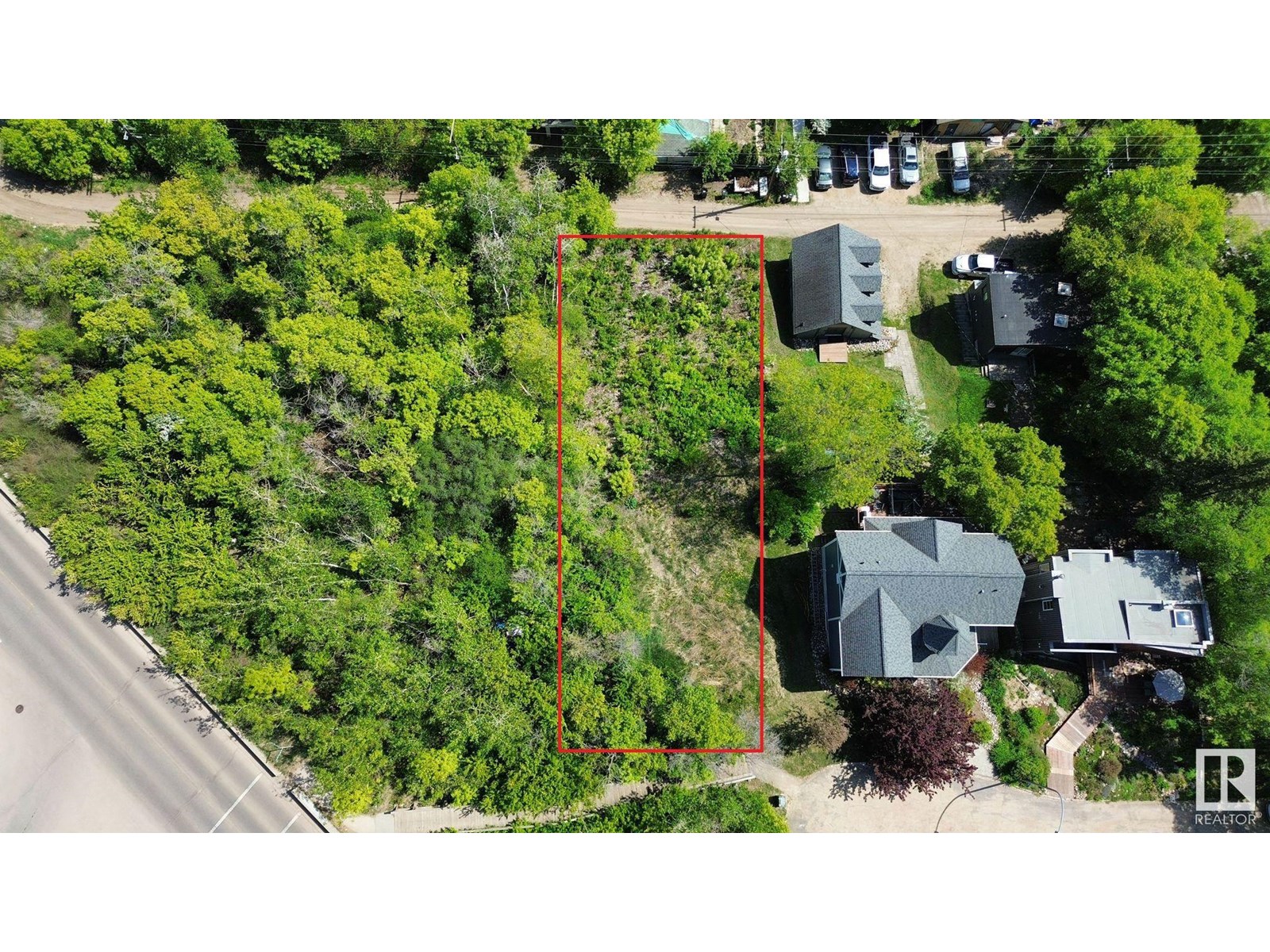Property at 10173 93 ST NW image 1