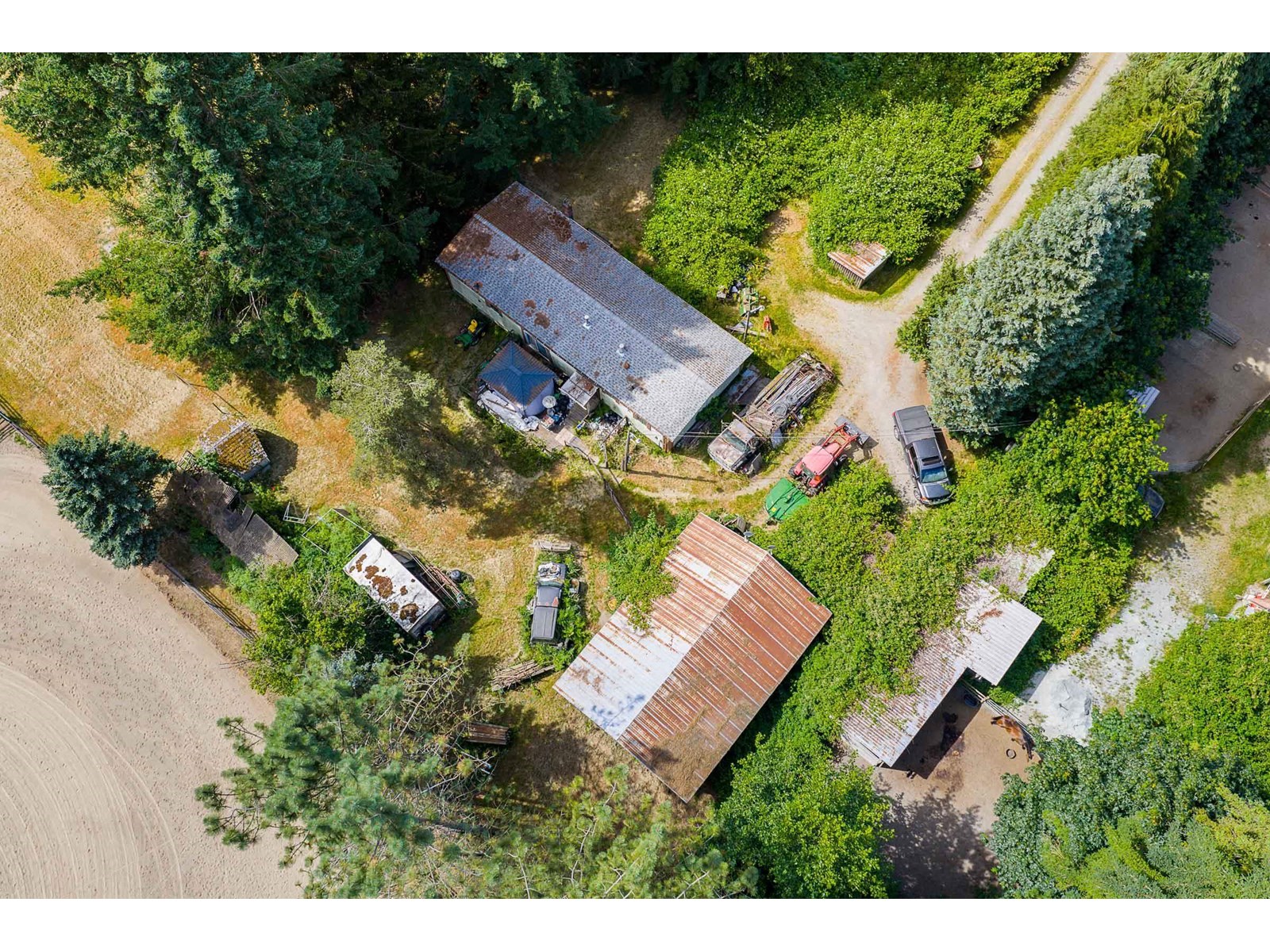 Property at 23296 32 AVENUE image 3