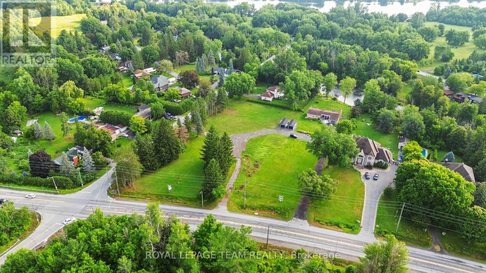 4003 Rideau Valley Drive N, Ottawa, Ontario  K4M 0E2 - Photo 4 - X12279062