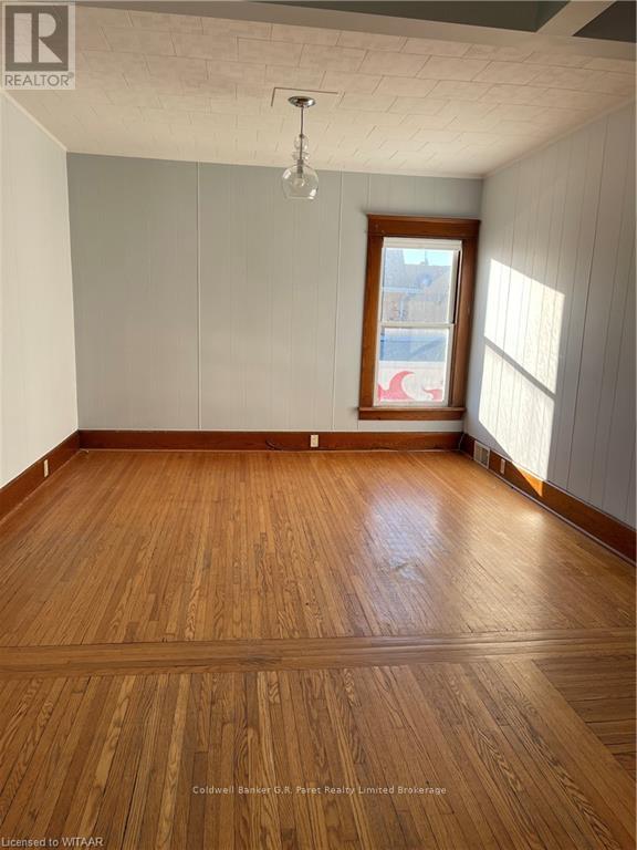 39 Norfolk Street N, Norfolk, Ontario  N3Y 3N6 - Photo 7 - X12279127