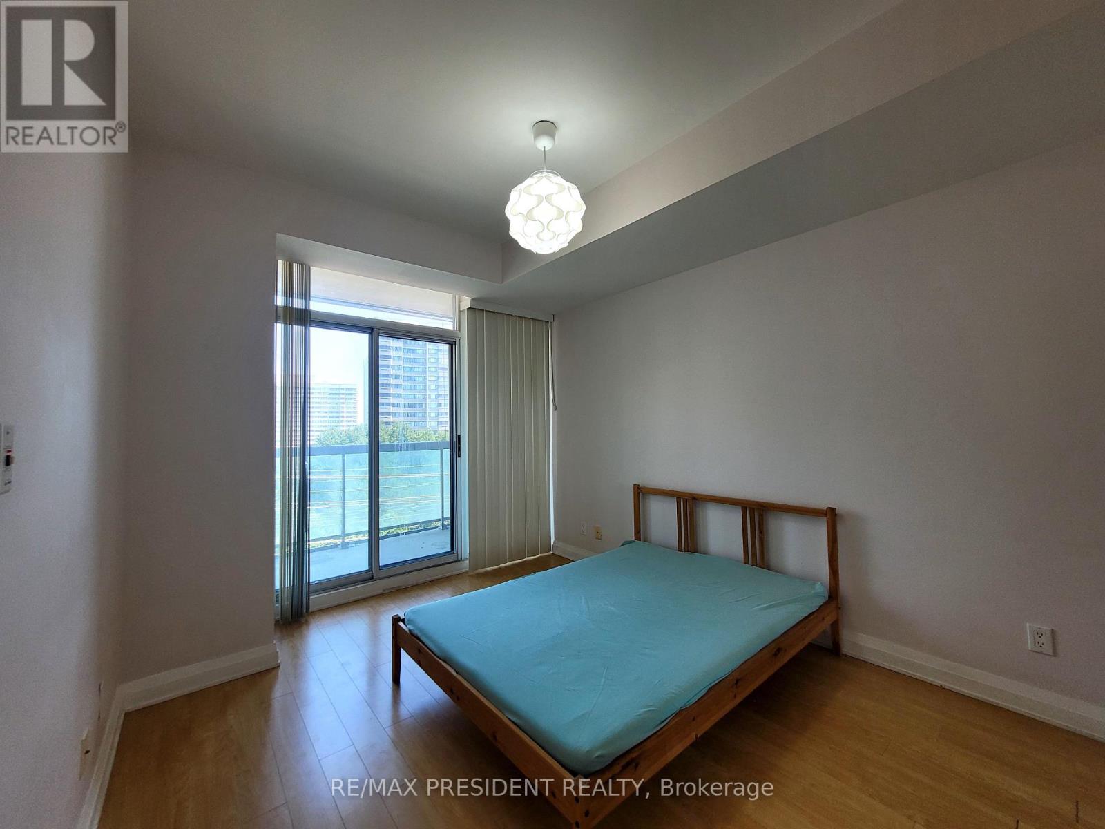 801 - 3504 Hurontario Street, Mississauga, Ontario  L5B 0B9 - Photo 8 - W12278877
